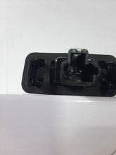 Cargar imagen en el visor de la galería, PILOTO MATRICULA TOYOTA (LED)