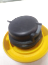 Cargar imagen en el visor de la galería, TAPÓN LLENADO ACEITE OPEL