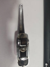 Cargar imagen en el visor de la galería, MANETA CON LLAVE SEAT 850 1 SERIE
