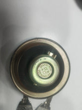 Cargar imagen en el visor de la galería, TAPON GASOLINA FORD FIESTA
