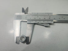Cargar imagen en el visor de la galería, TUERCA 8X125
