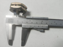 Cargar imagen en el visor de la galería, TUERCA PALIER DELANTERO TALBOT 150/SAMBA
