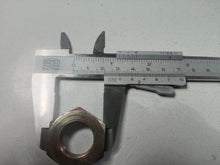 Cargar imagen en el visor de la galería, TUERCA PALIER DELANTERO TALBOT 150/SAMBA
